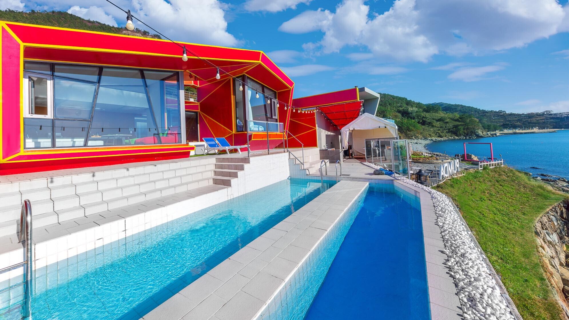 Property Image 2 - Private pool villa in Namhae - Dream