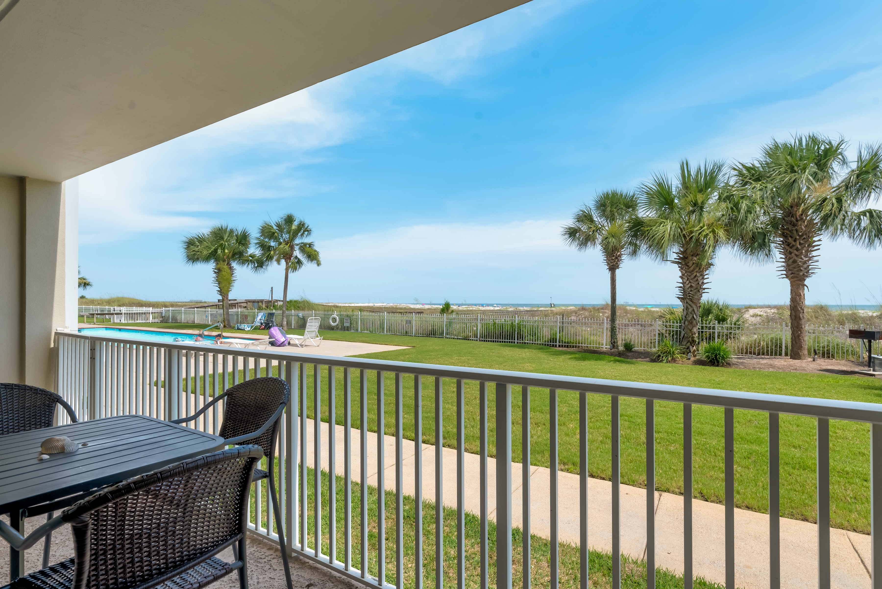 Footprints in the Sand Dauphin Island Inn Condo