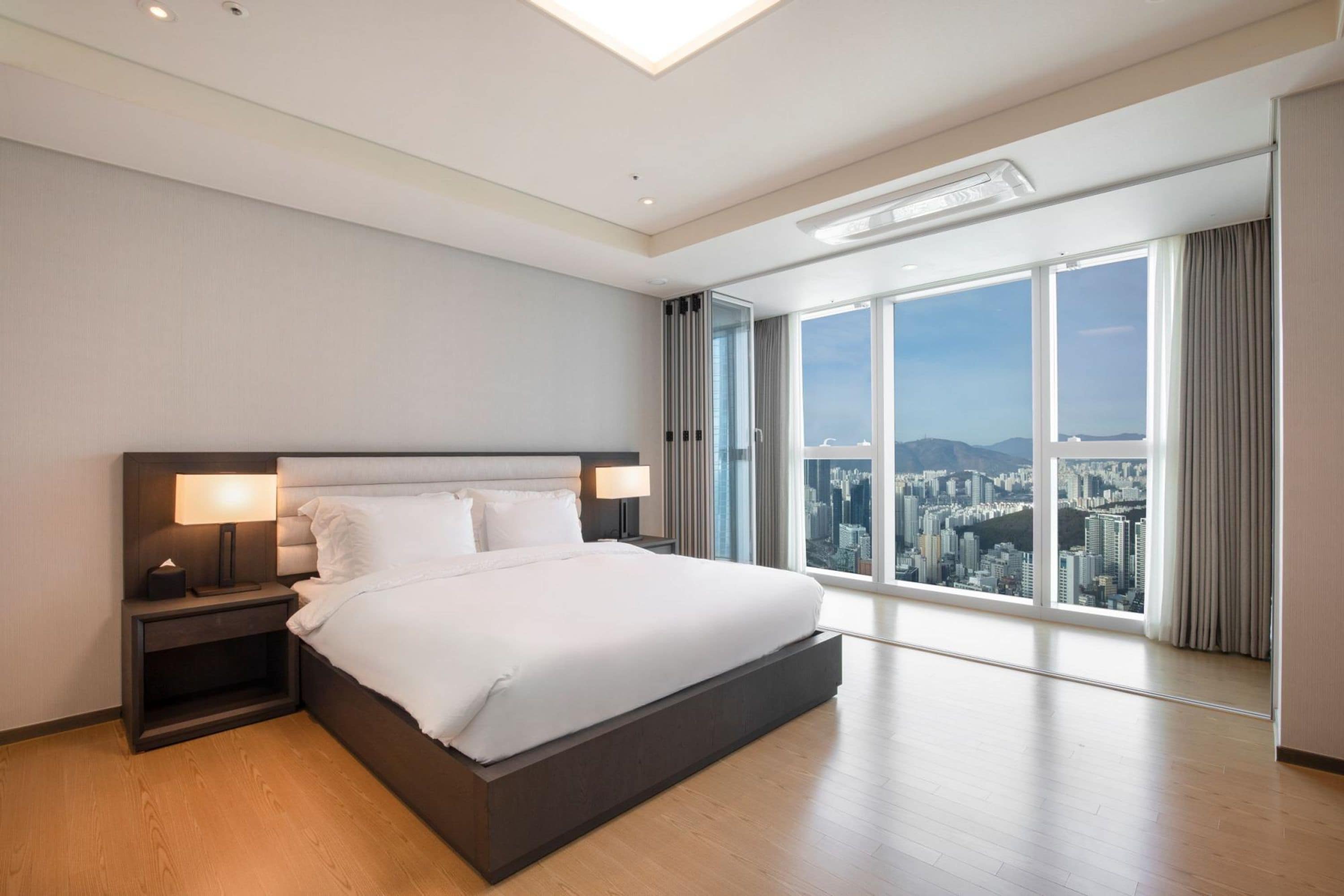 Panorama Ocean View 3 bedroom apartment close to the beach