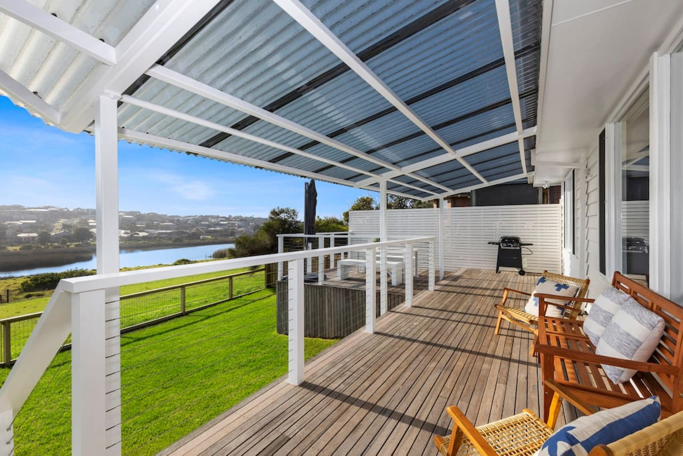 Property Image 2 - Comfortable Beach Front House with Views over Begola Wetlands