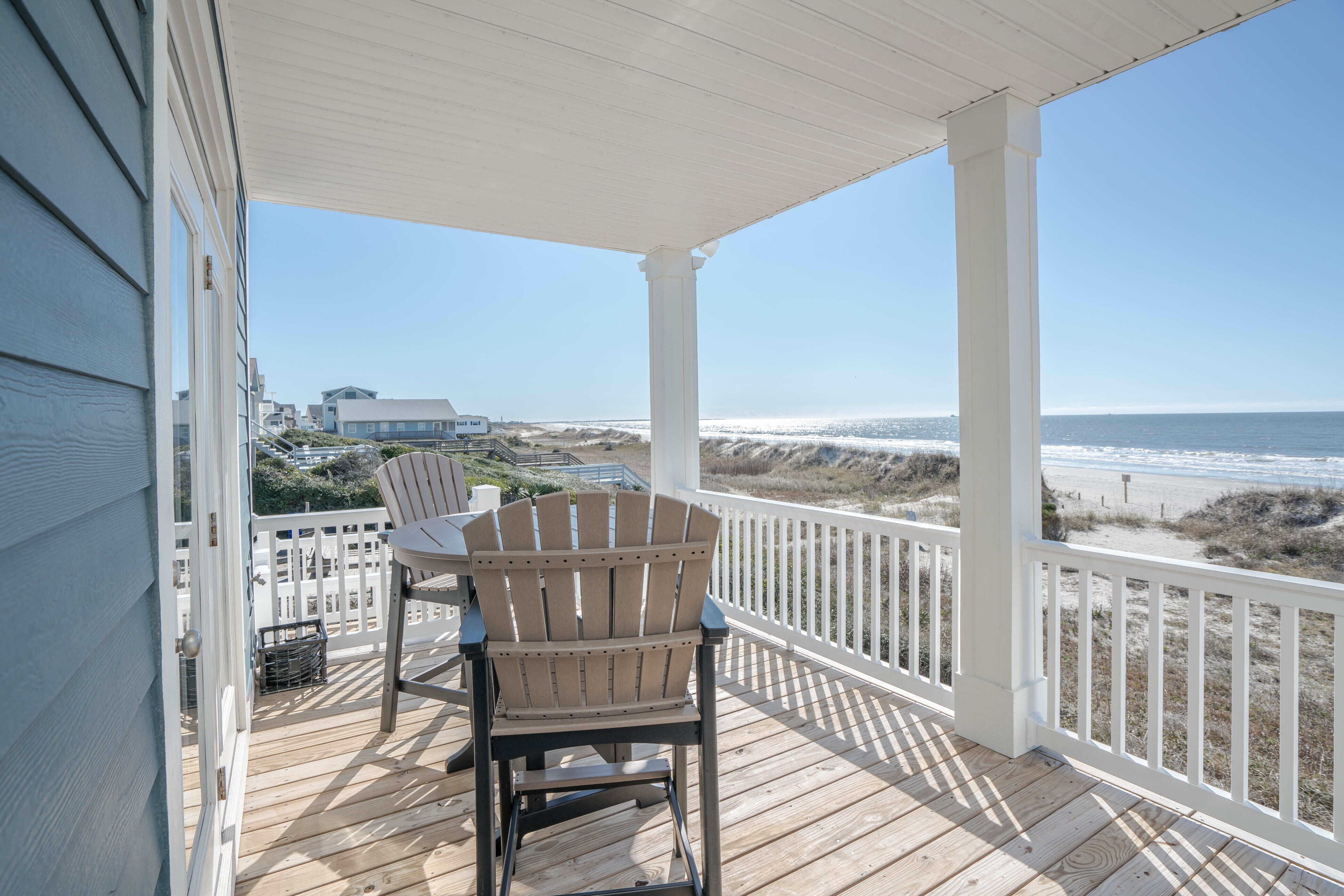 NEW! Oceanfront w/ Direct Access to Beach & View of Pier.  The Seventh Wave