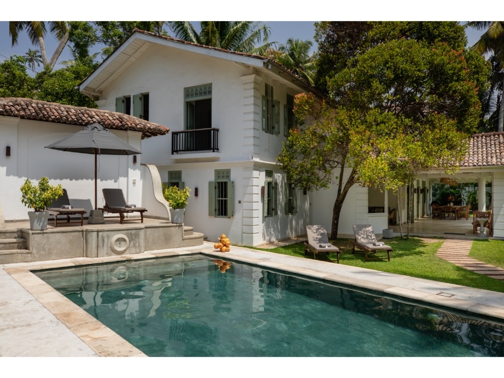 Property Image 2 - Beautifully renovated colonial style villa with 6 bedrooms close to beaches & surf breaks 