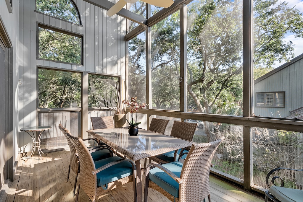 Screened Porch
