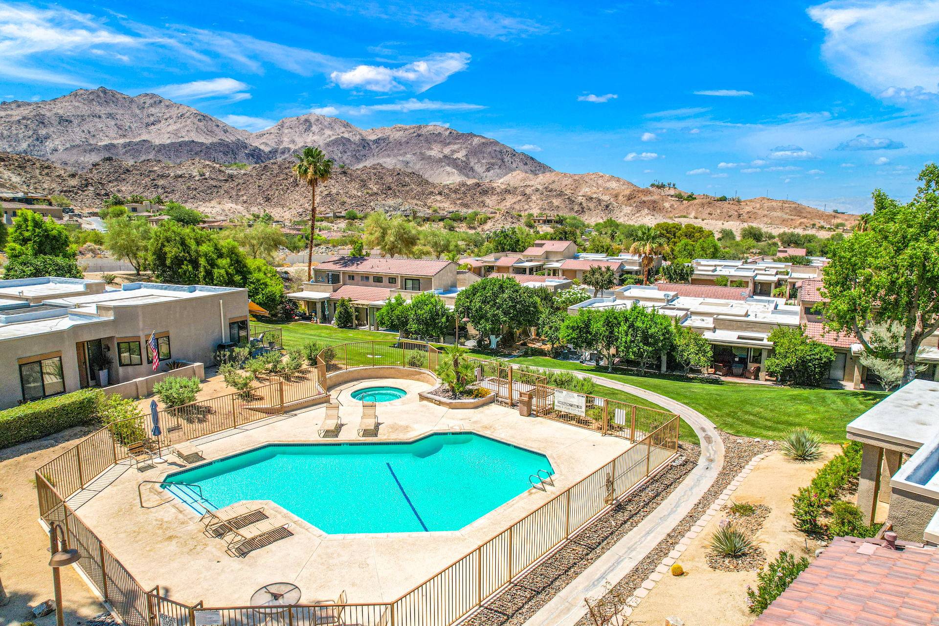 Property Image 2 - Summit, 72319 Sommerset Dr, Palm Desert