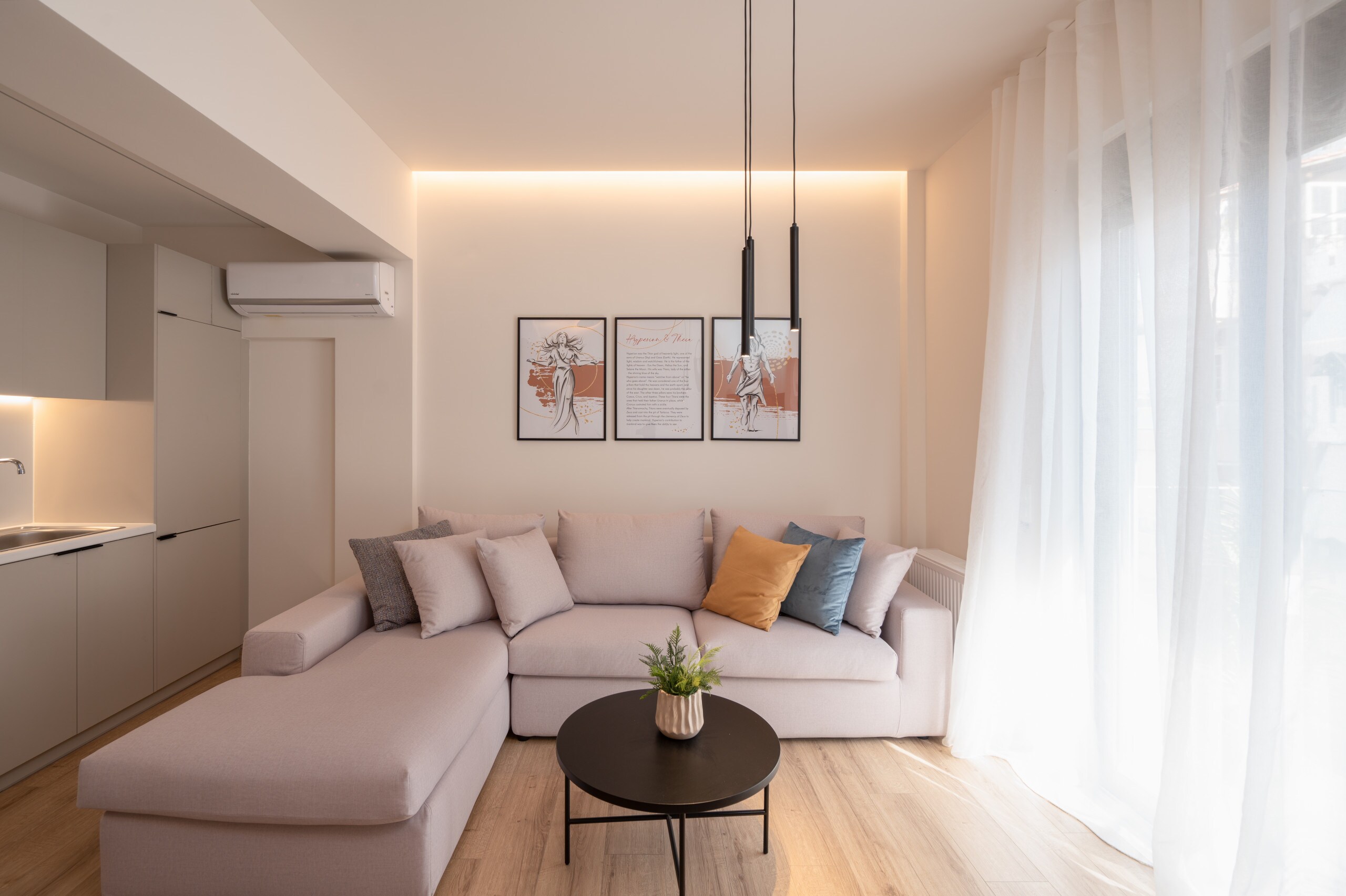 This light-filled, tastefully designed living room awaits every time you return to your base after a day’s worth of adventures in Athens