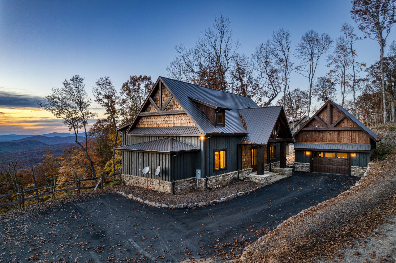 Property Image 1 - Greystone Lodge - Mountain Top Luxury Living!