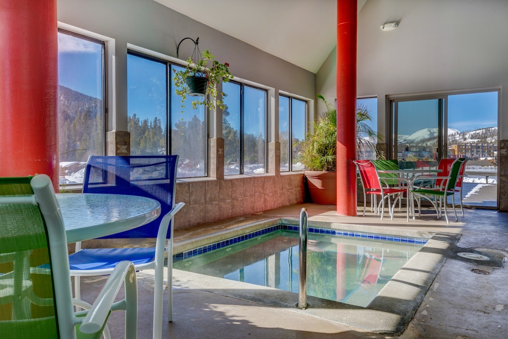 East Lake Clubhouse Hot Tub.