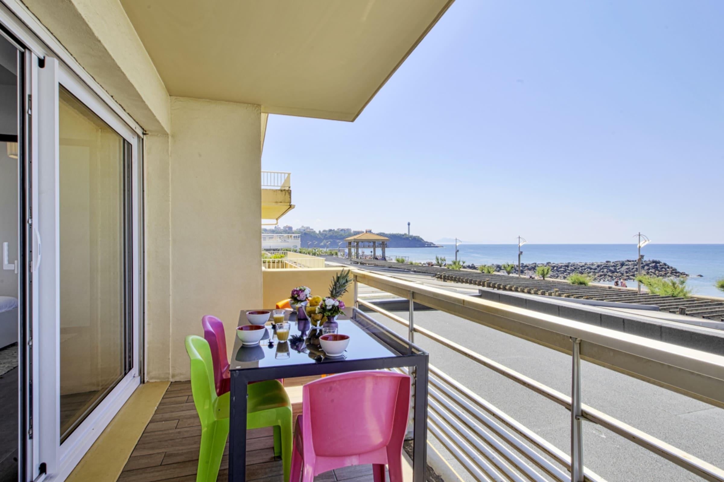 Property Image 1 - Charming 2 stars flat with balcony facing the ocean in Anglet
