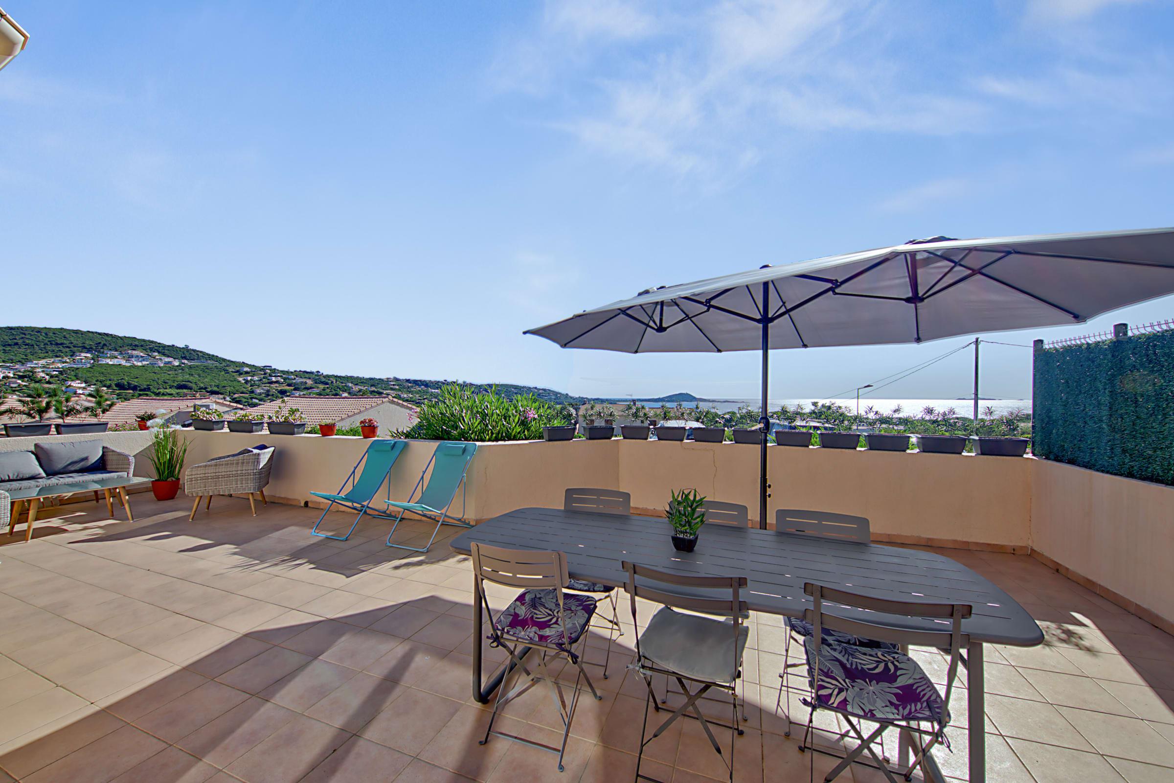 Property Image 2 - Wonderful vacation house with a beautiful terrasse - Porticcio
