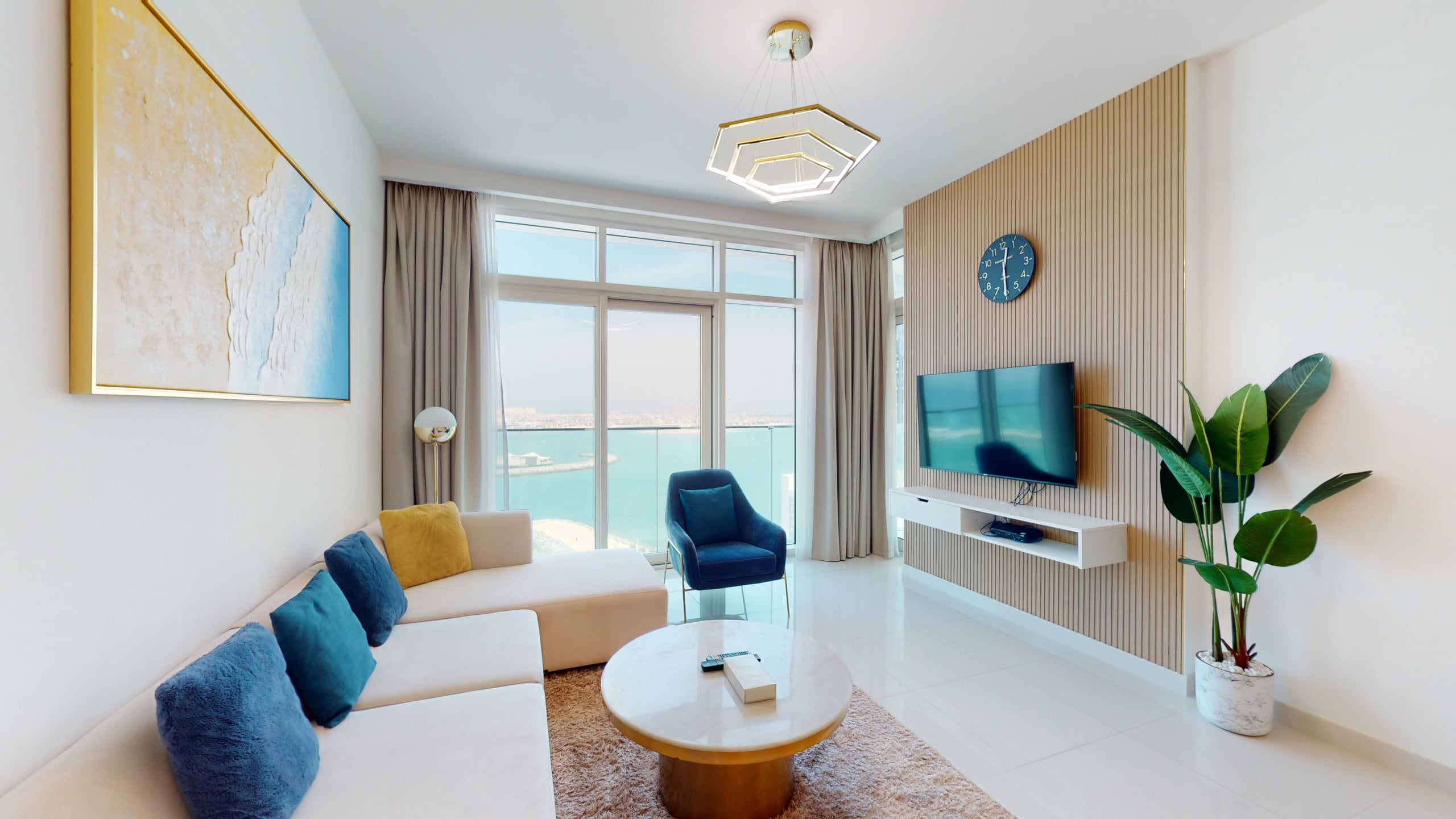 Property Image 1 - Beachfront 1BR in Dubai Marina