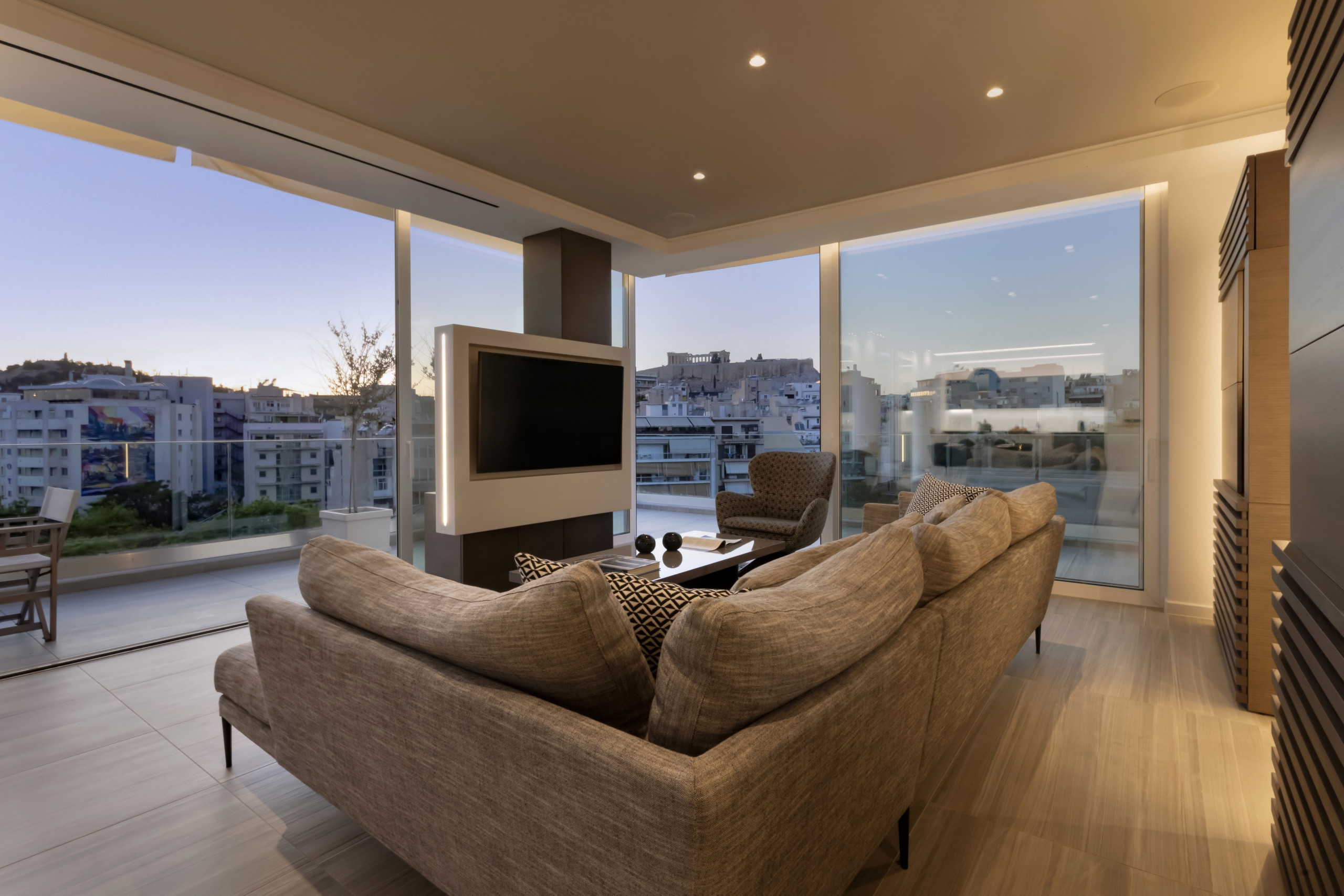 Property Image 2 - Stunning luxurious Acropolis penthouse