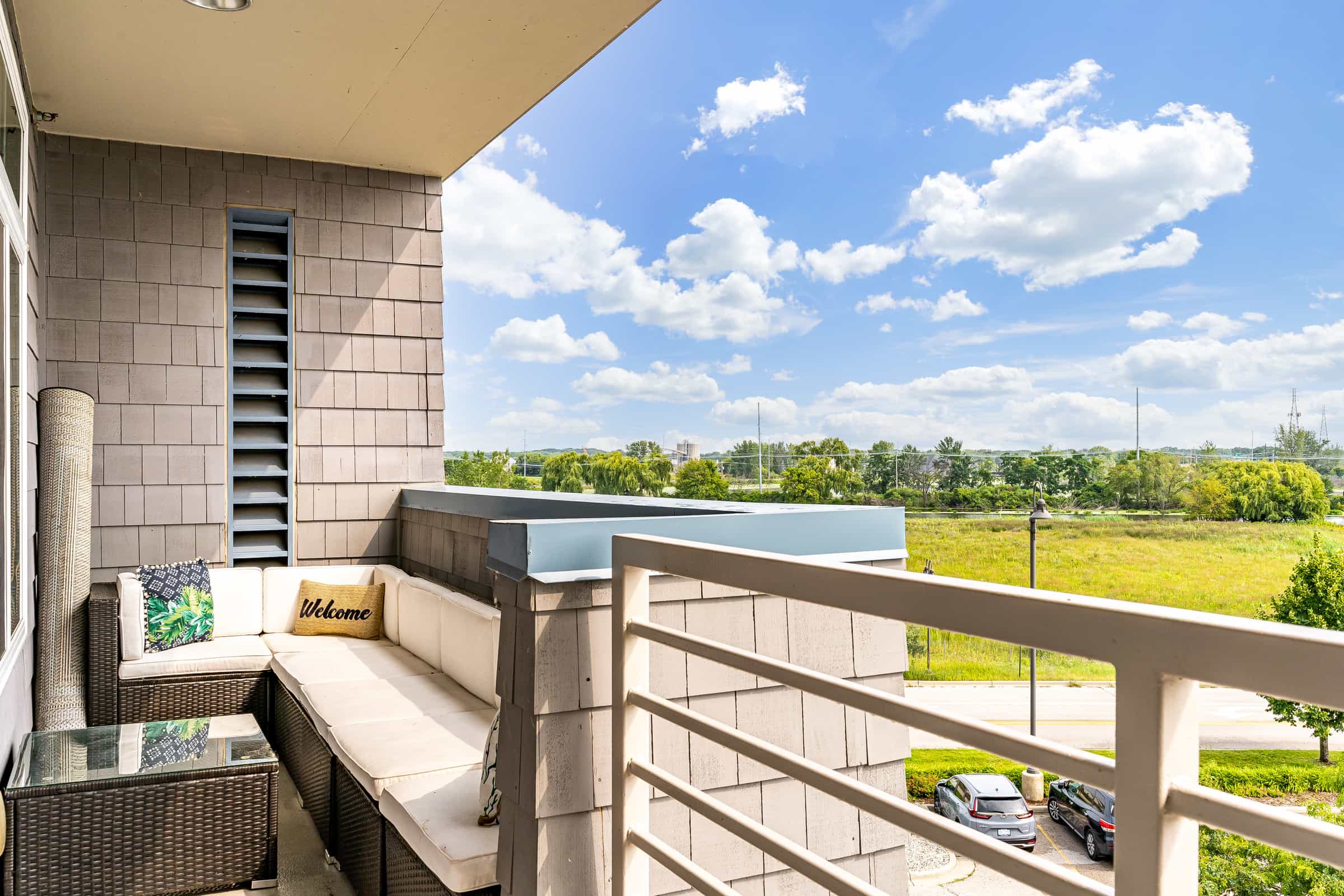 Large Balcony with Seating