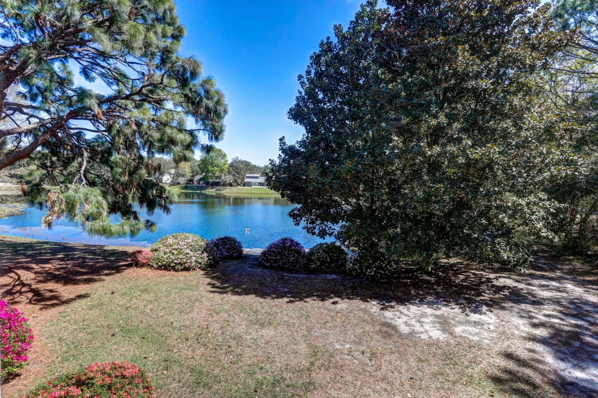 Property Image 2 - Lakeside 312 at Bluewater Bay Resort