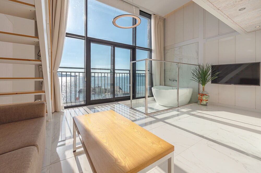 Property Image 1 - Cute Duplex home in yeosu 302