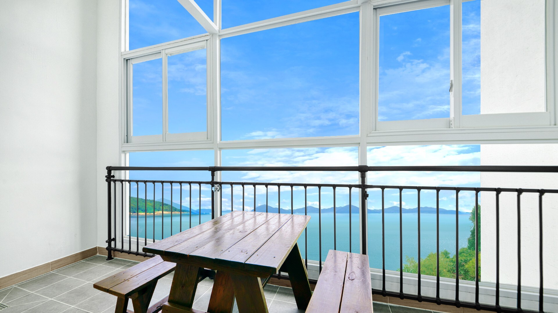 Property Image 2 - Lovely Yeosu ocean view duplex home D