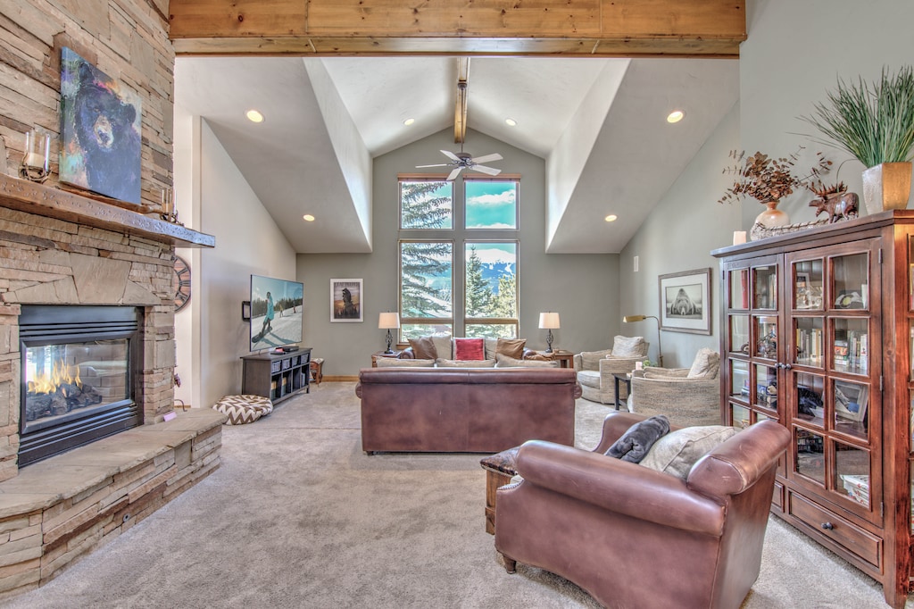 Great Room, Main Level - Ski area views