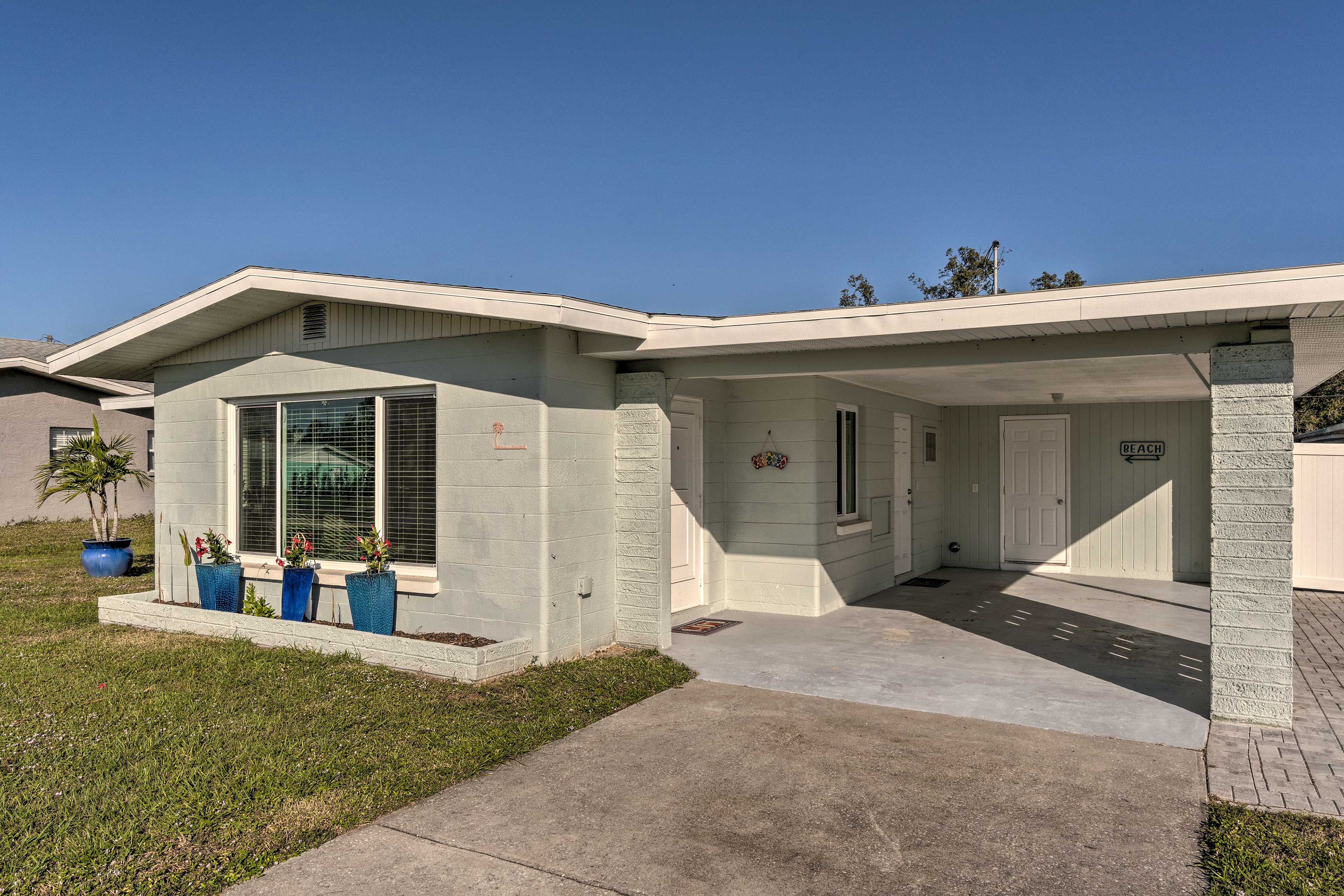 Property Image 1 - Venice Home w/ Fire Pit & Grill: 2 Mi to Beach!