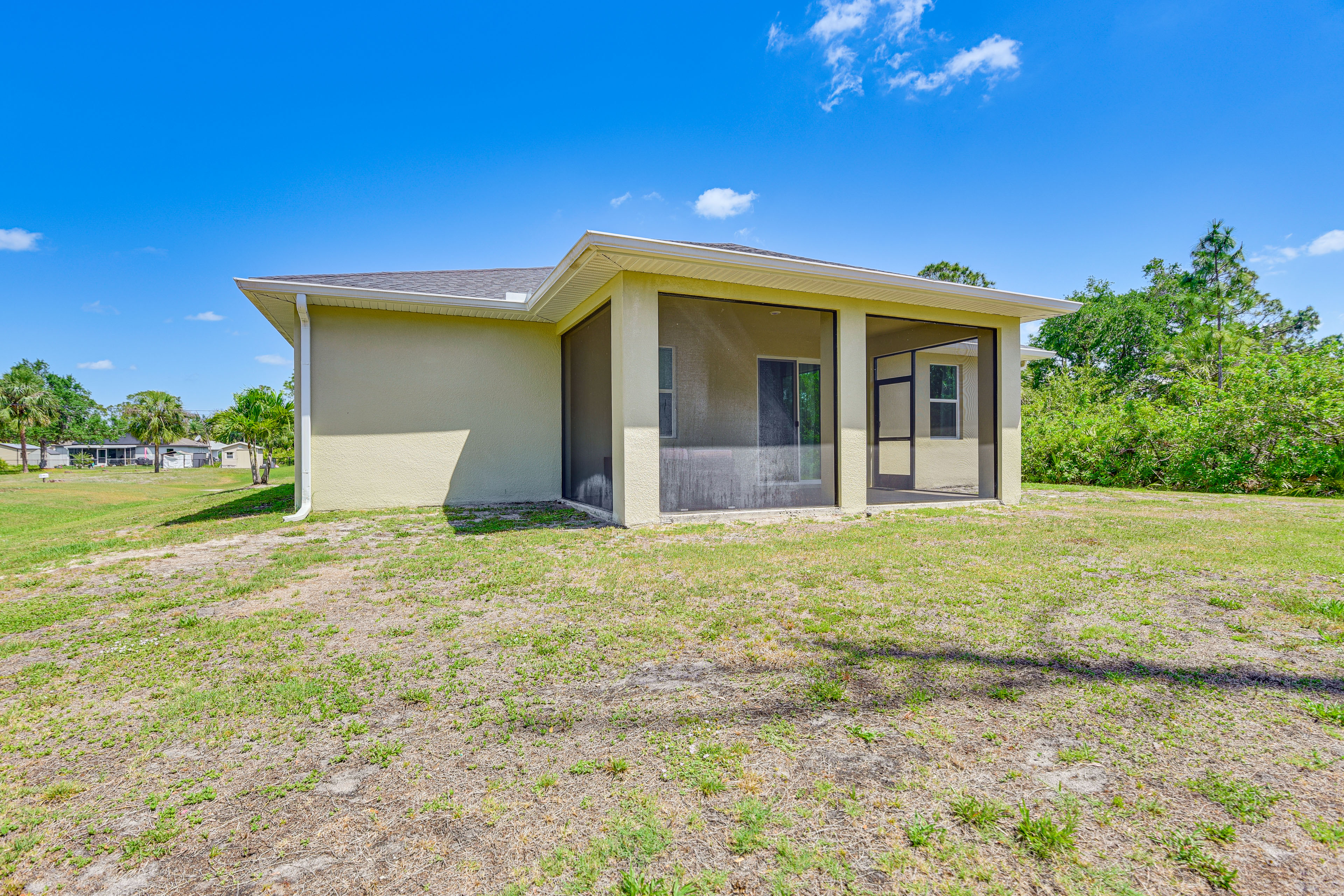 Family-Friendly Home: 8 Mi to Warm Mineral Springs