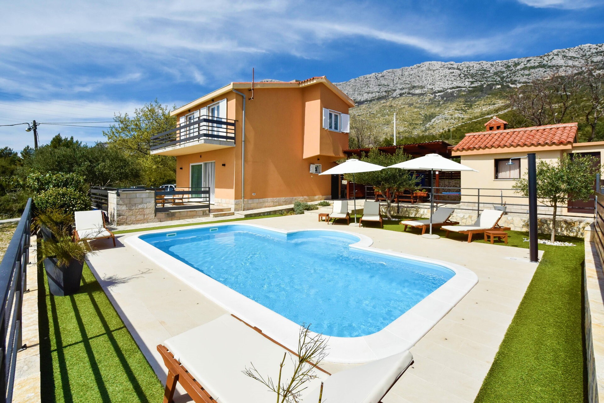 Property Image 2 - Holiday Home Flamina with Pool