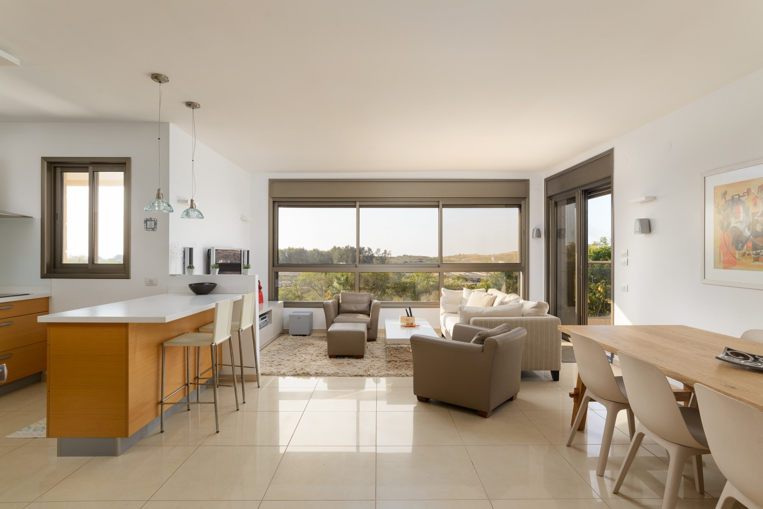 Property Image 1 - Comfort with Terrace & View over the Hills
