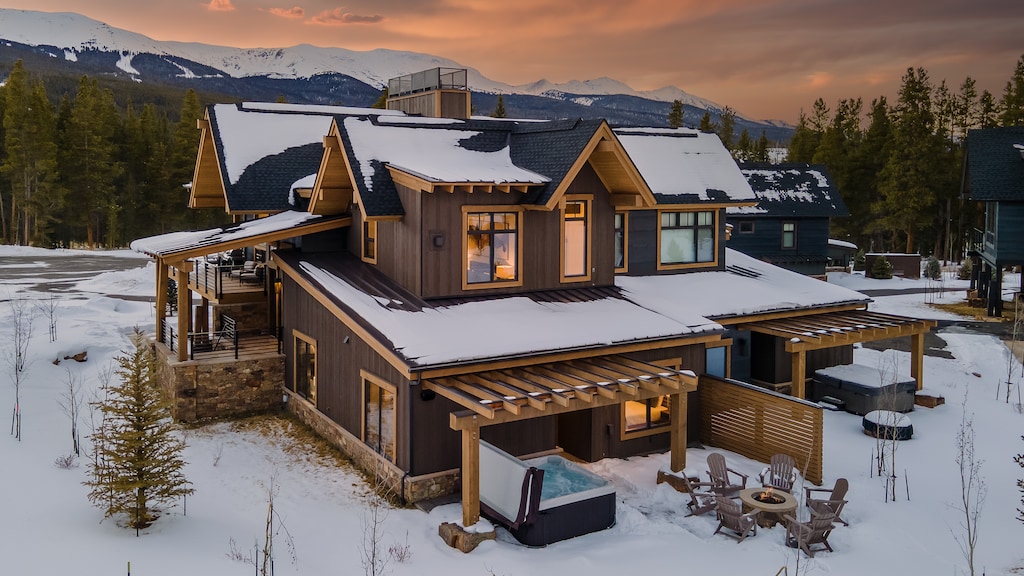 Welcome to Chalet Halara