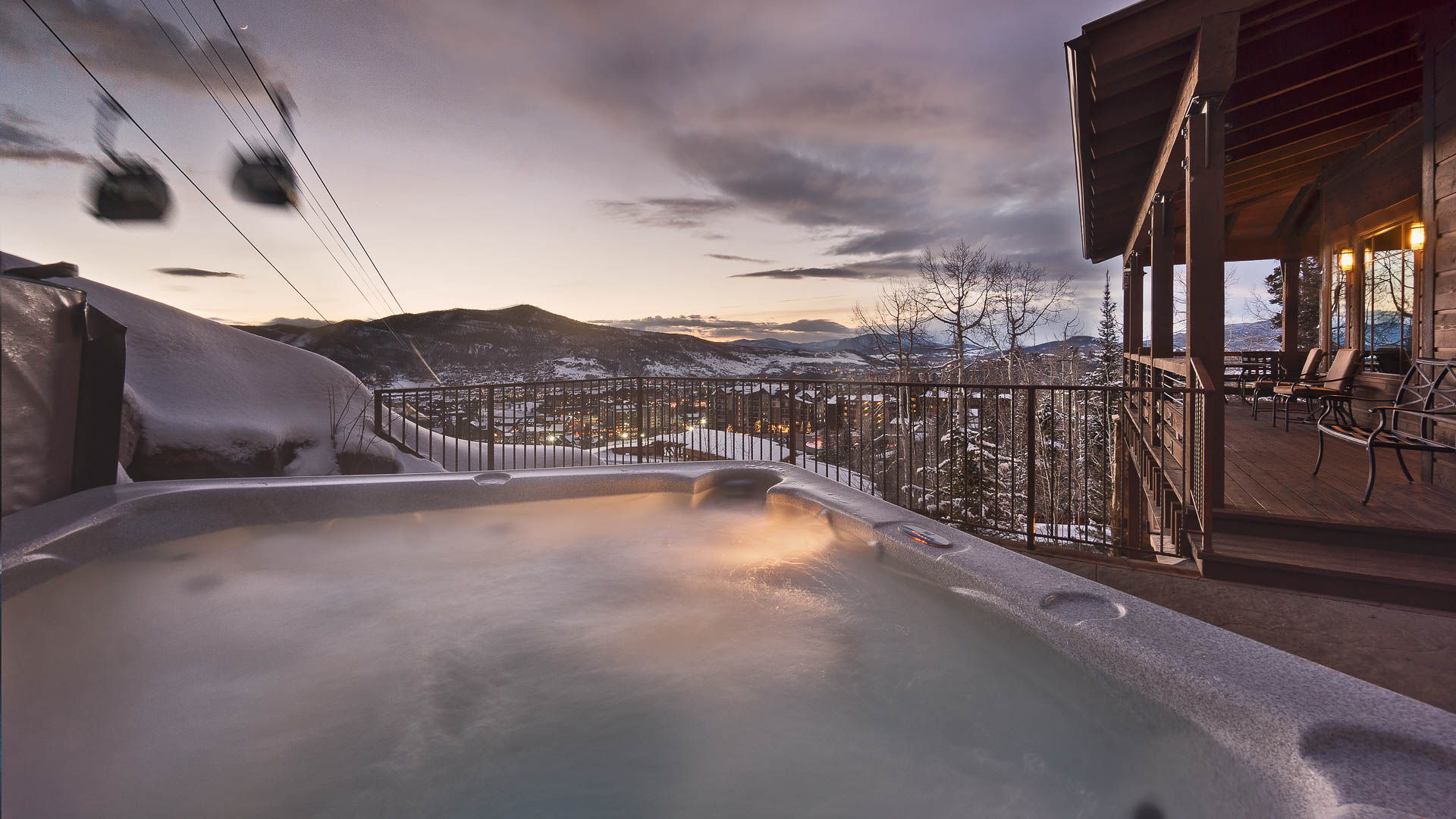 Private hot tub