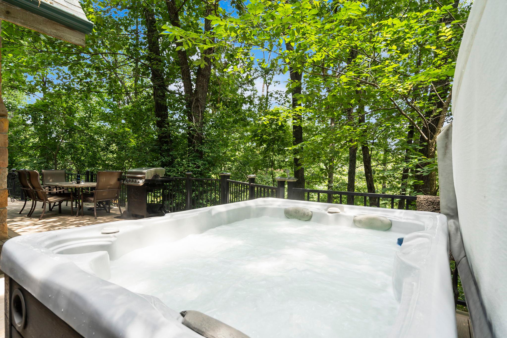 Property Image 1 - Dogwood Tree Cabin