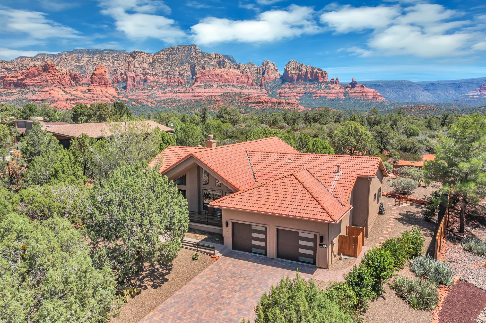 Breathtaking Red Rock Views!