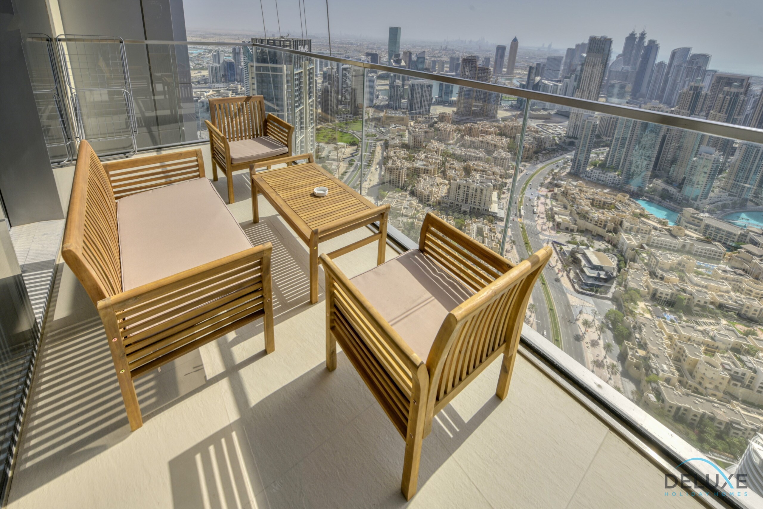 Property Image 2 - Luxurious 2BR Apartment at Boulevard Point Downtown Dubai