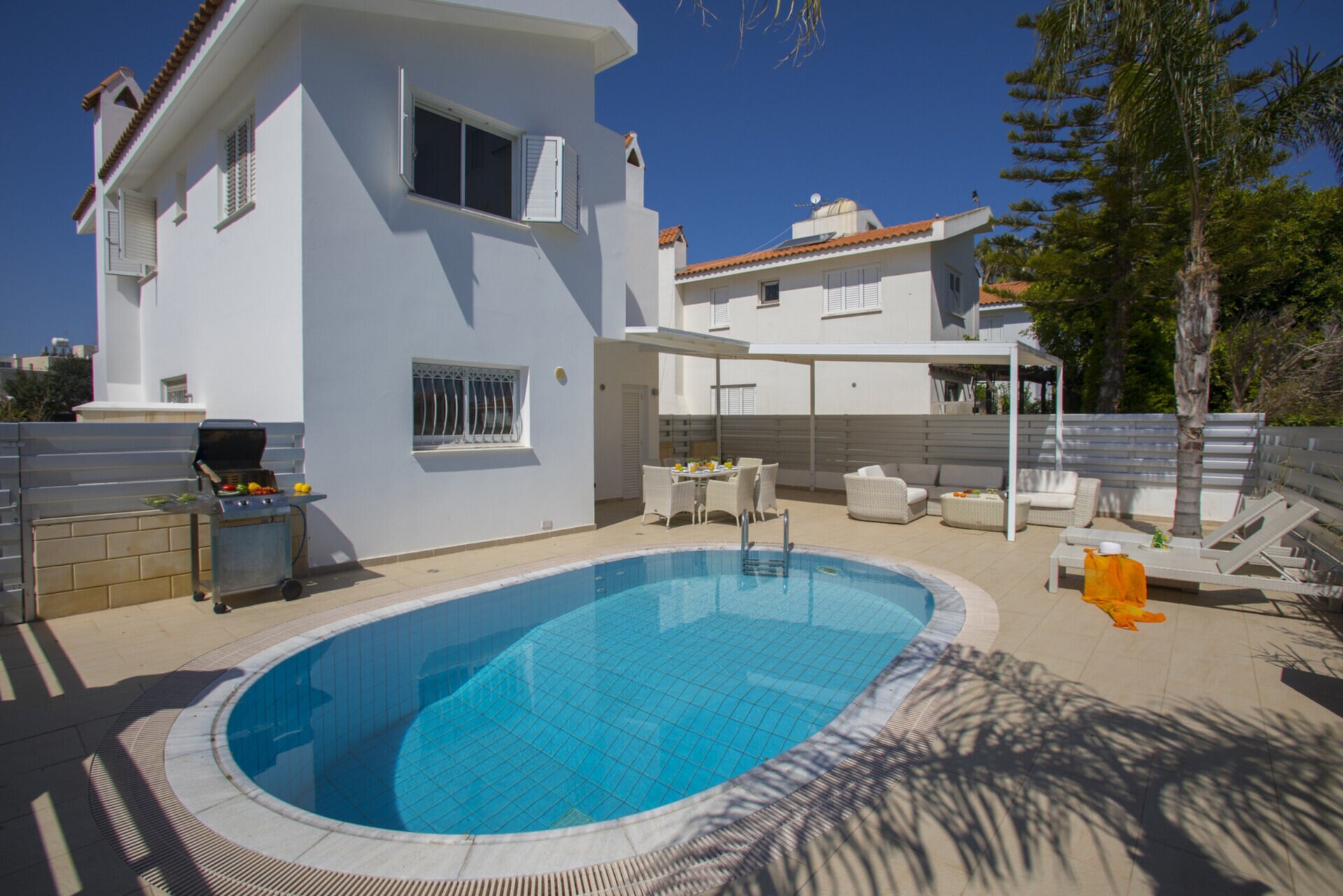 Property Image 1 - The Ultimate Guide to Renting Your Luxury 4 Bedroom Villa near the Beach, Protaras Villa 1527