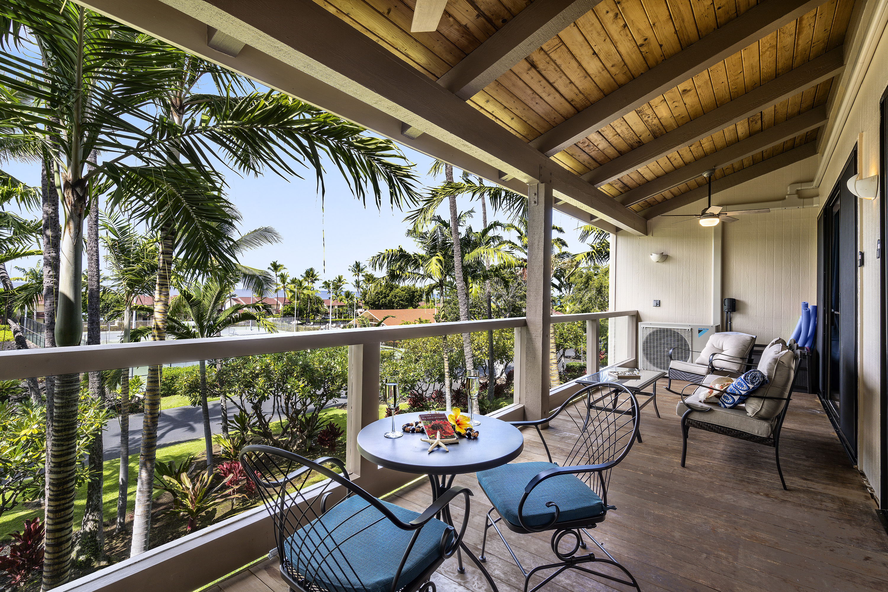 Surf & Racquet 9-303 offers a picturesque back drop from its spacious Lanai!