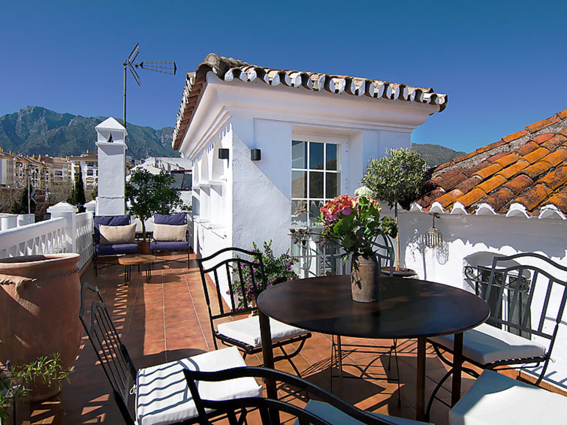 Property Image 1 - Villa with First Class Amenities, Marbella Villa 1280