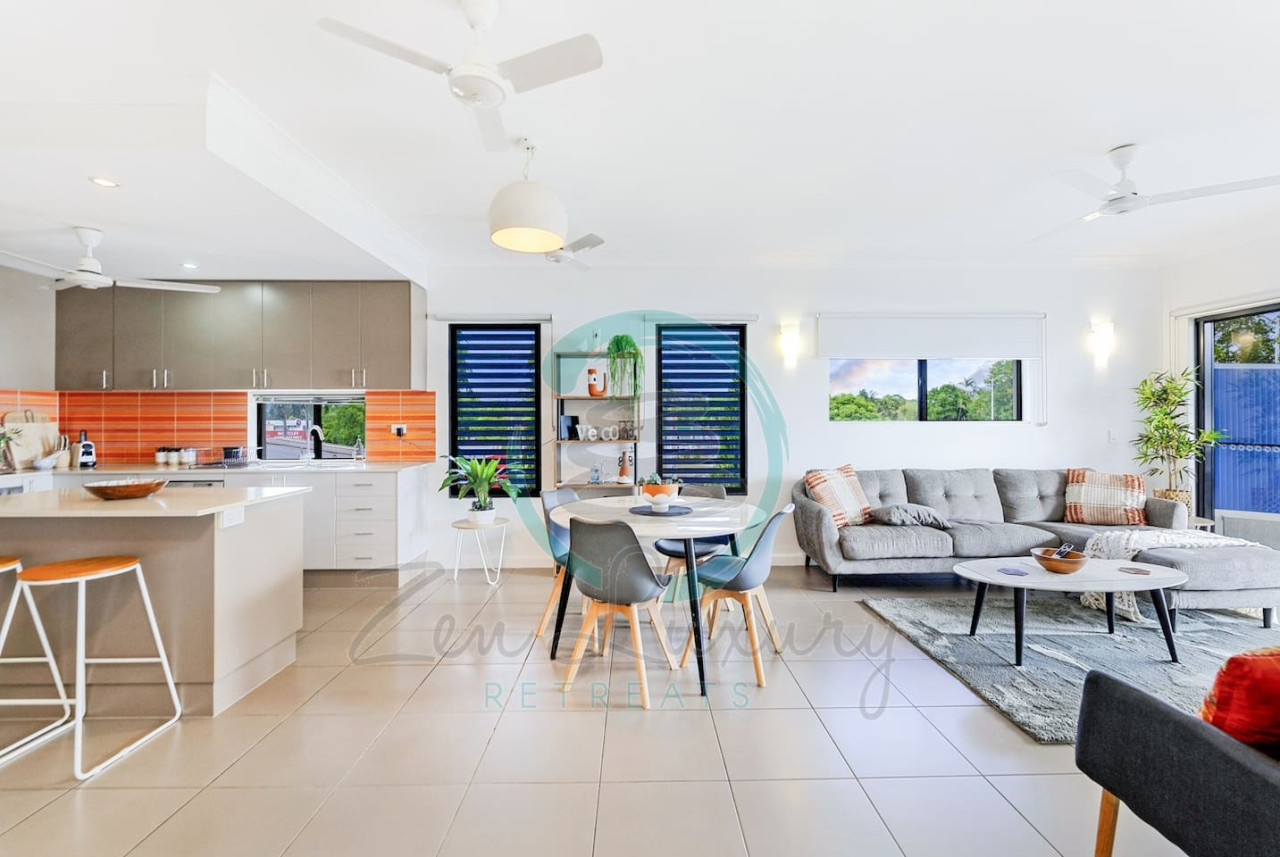 Property Image 1 - Spacious 2BR Downtown Nightcliff Apartment