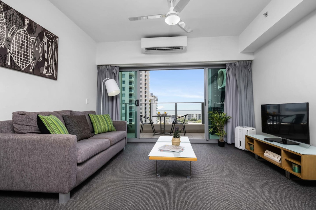 Property Image 1 - Executive One Bedroom Suite in Darwin CBD