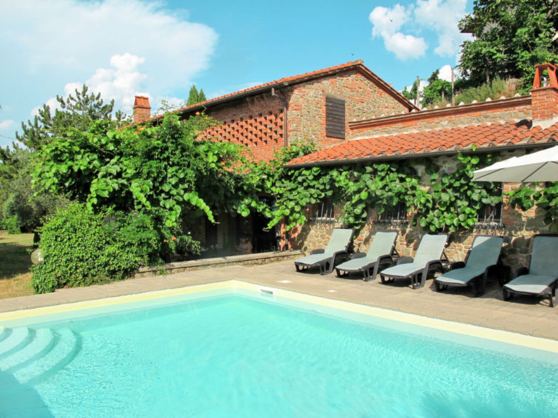 Property Image 1 - Exclusive 4 Bedroom Villa, Tuscany Villa 1017