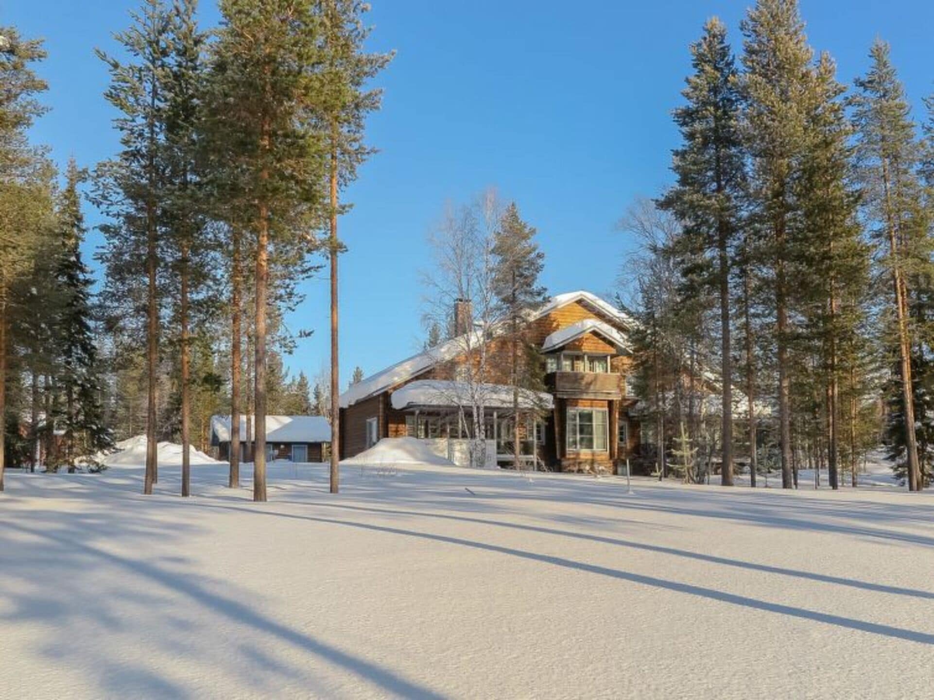Property Image 2 - Exclusive 7 Bedroom Villa, Lapland Villa 1060