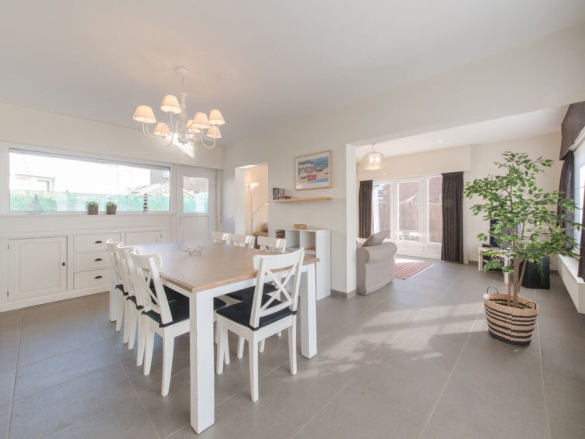 Property Image 2 - Rent Your Own Luxury Villa with 2 Bedrooms, Vlaanderen Villa 1019