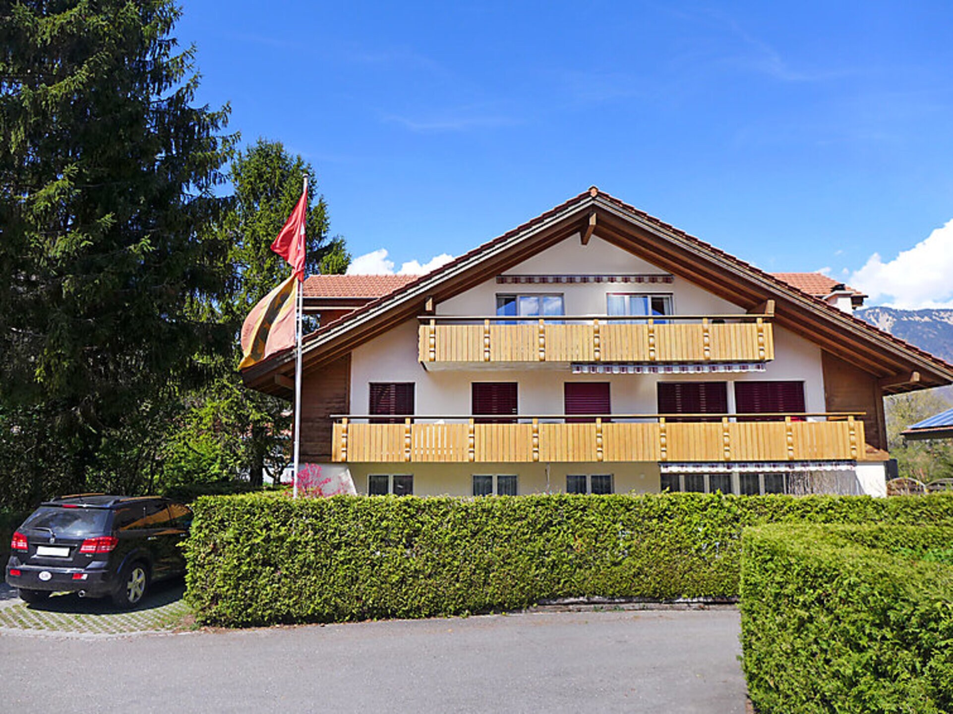 Property Image 1 - Villa with First Class Amenities, Bern Villa 1074