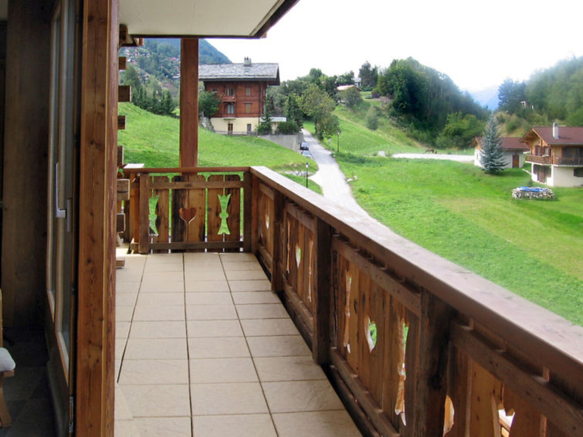 Property Image 2 - Villa with 3 Bedrooms, Valais Villa 1070