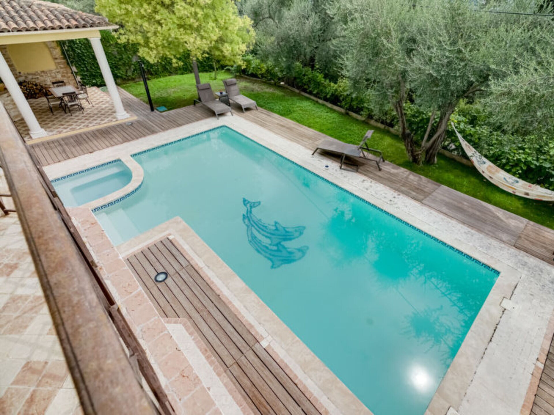 Property Image 2 - Villa with First Class Amenities, Provence-Alpes-Côte d’Azur Villa 1108
