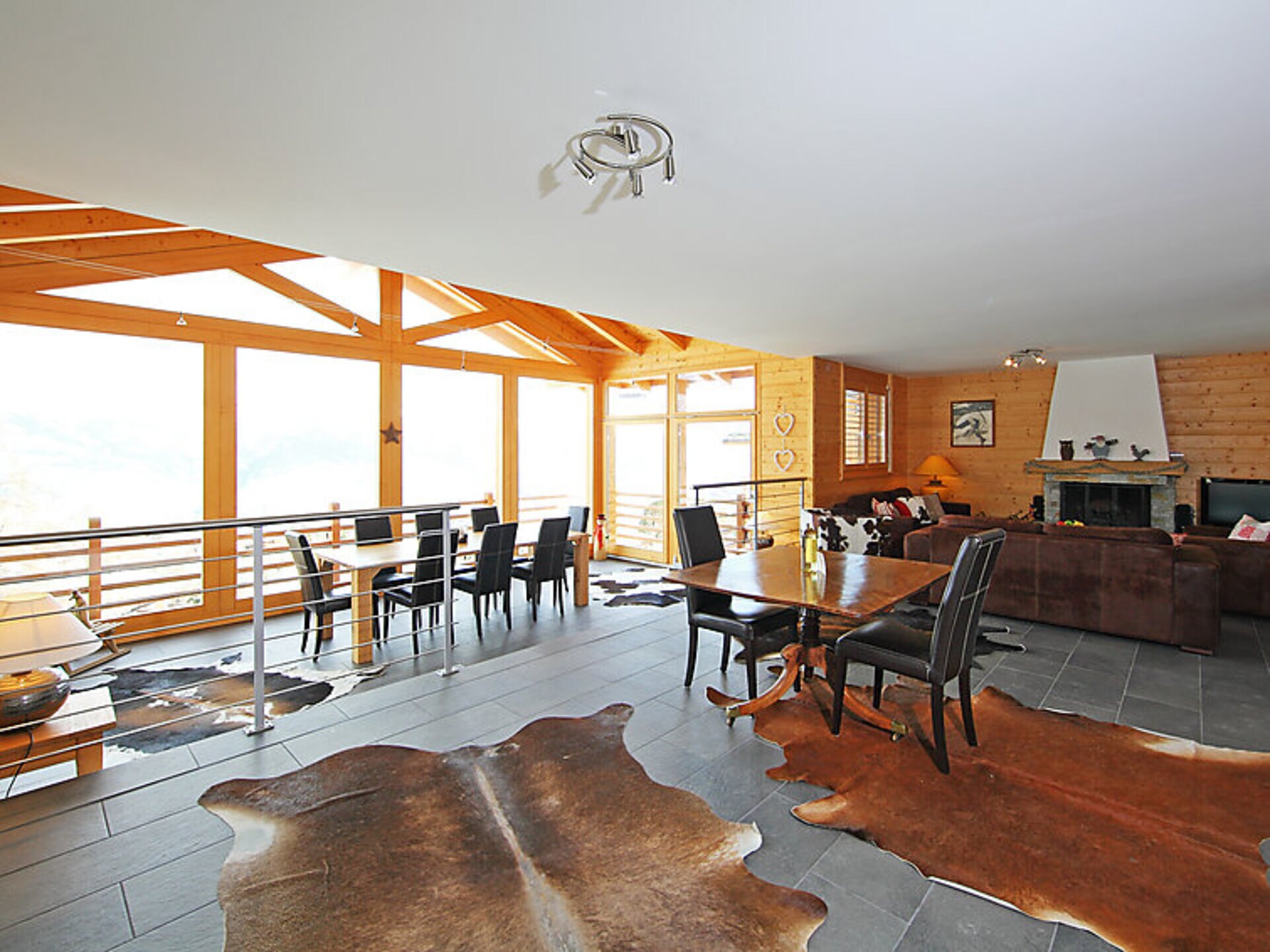 Property Image 2 - Property Manager Chalet with 4 Bedrooms, Valais Chalet 1102