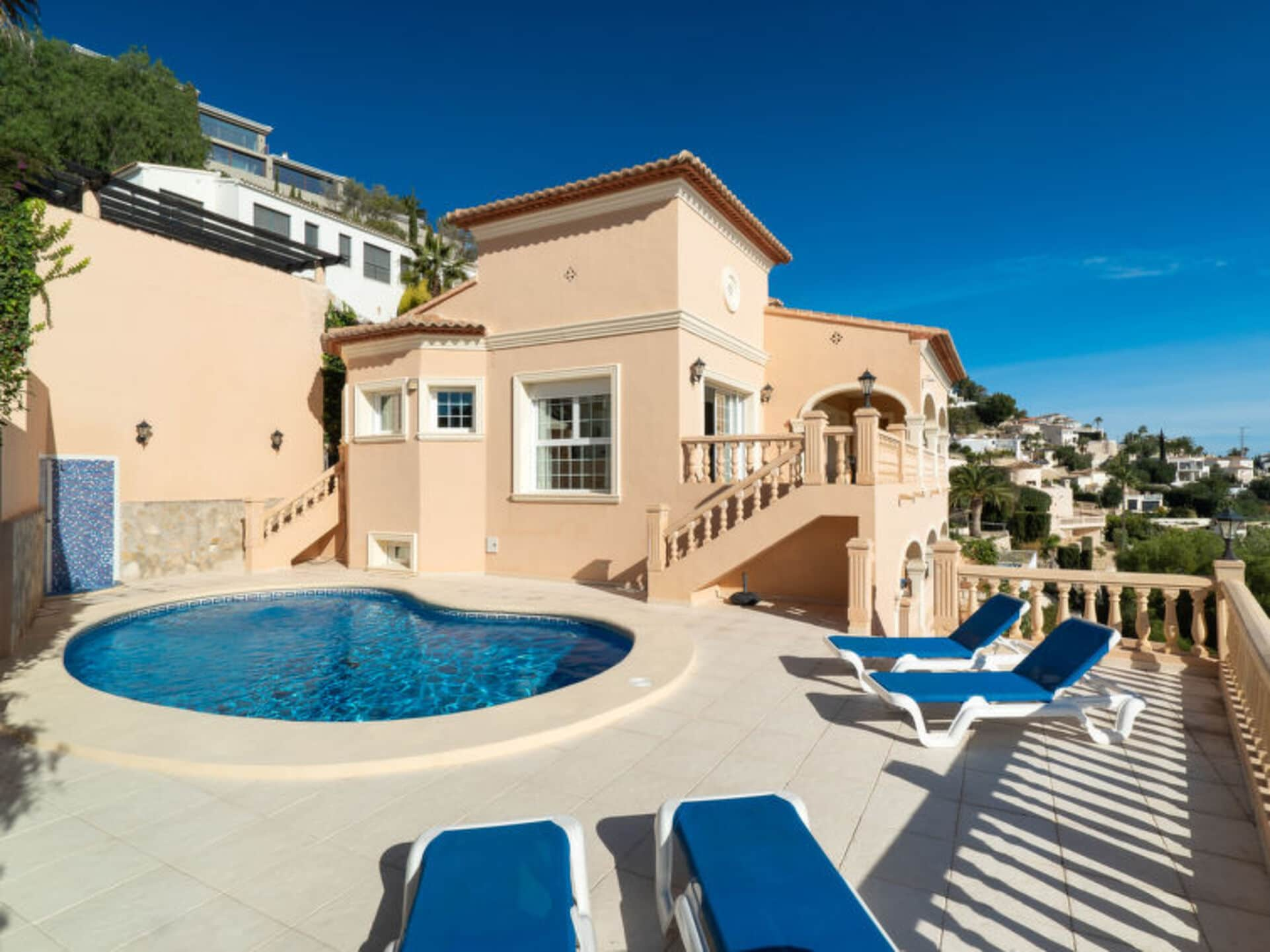 Property Image 1 - The Ultimate Villa in an Ideal Location, Costa Blanca Villa 1124