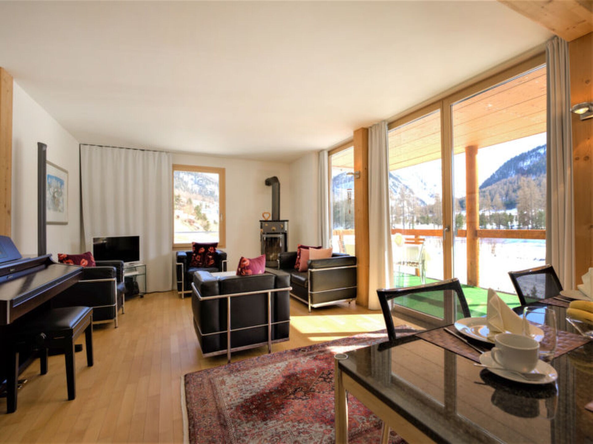 Property Image 1 - Villa with First Class Amenities, Graubünden Villa 1062