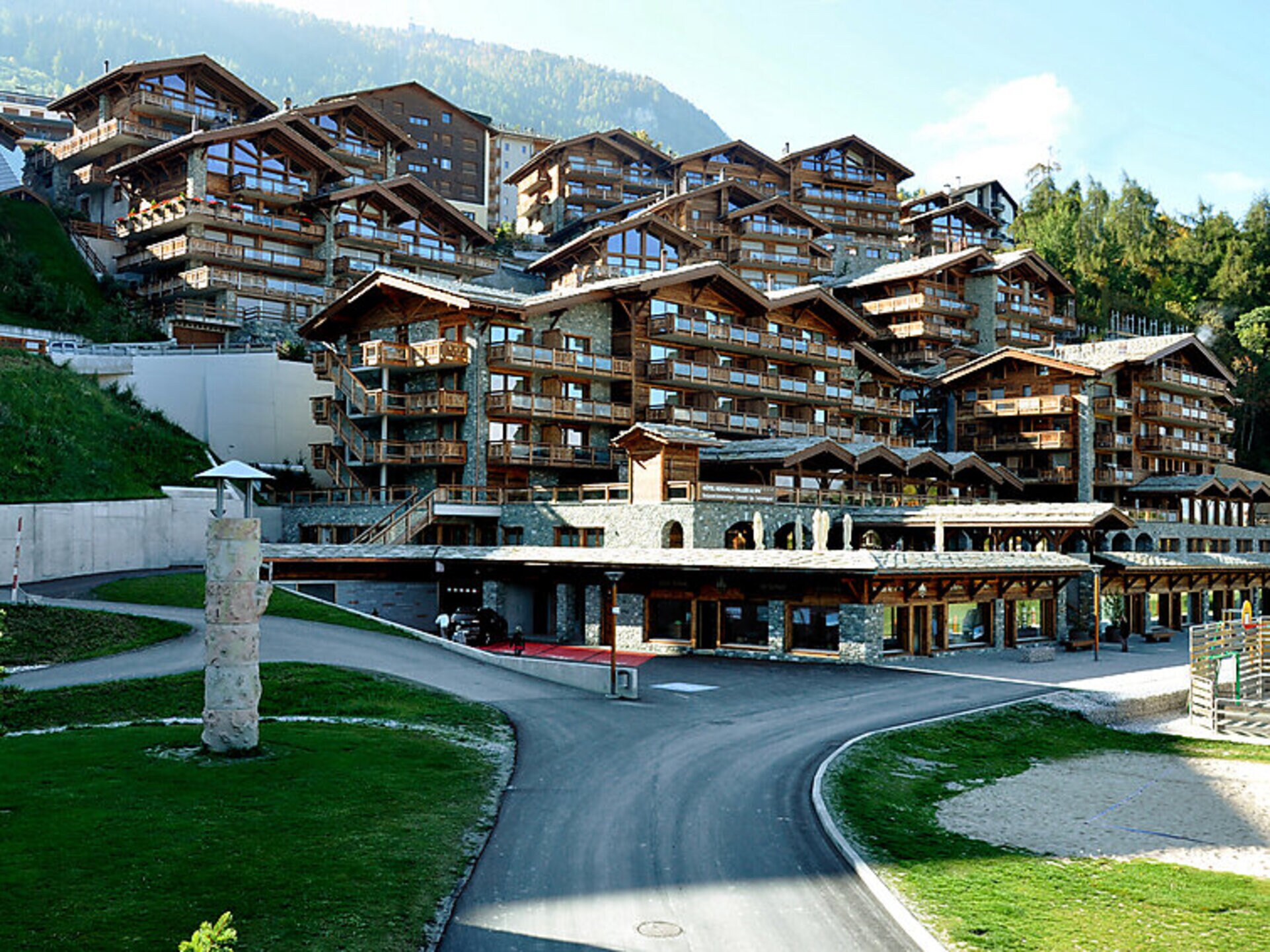 Property Image 1 - Villa with First Class Amenities, Valais Villa 1127