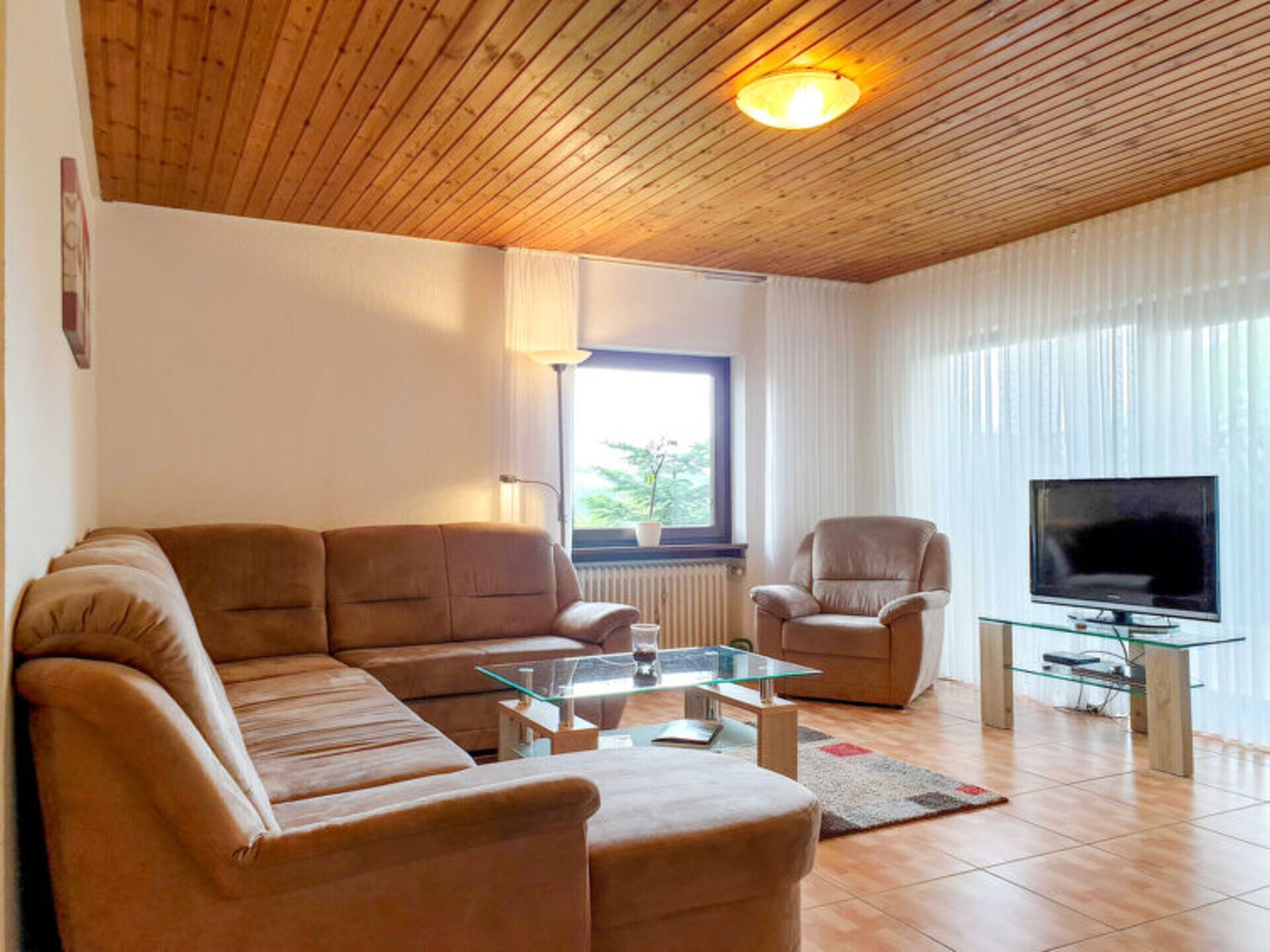 Property Image 2 - Rent Your Own Luxury Villa with 9 Bedrooms, Rheinland-Pfalz Villa 1015