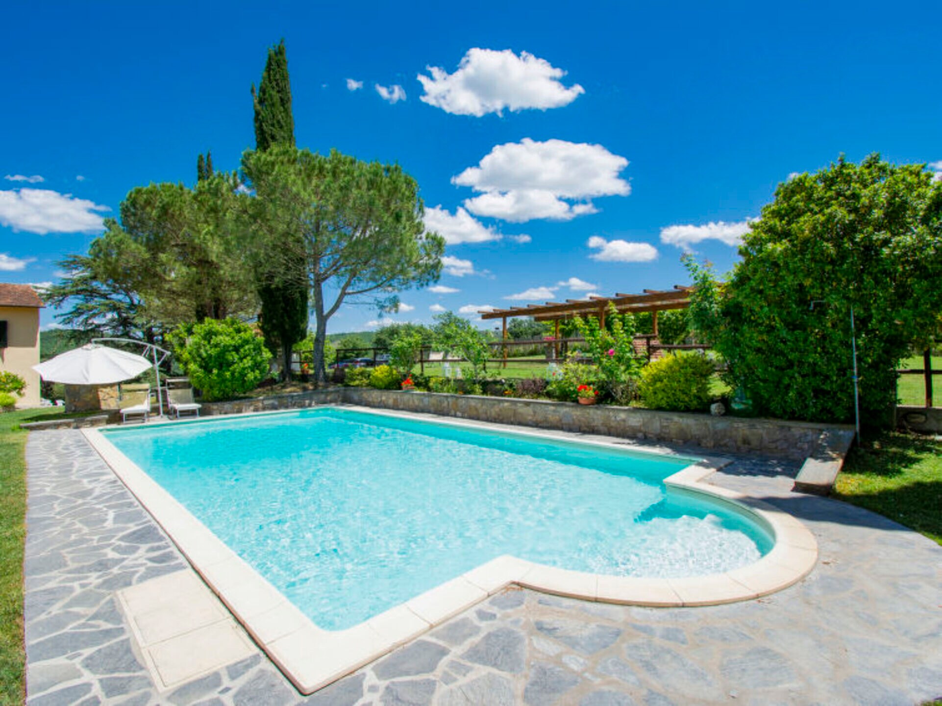 Property Image 2 - Villa with 2 Bedrooms, Tuscany Villa 1115