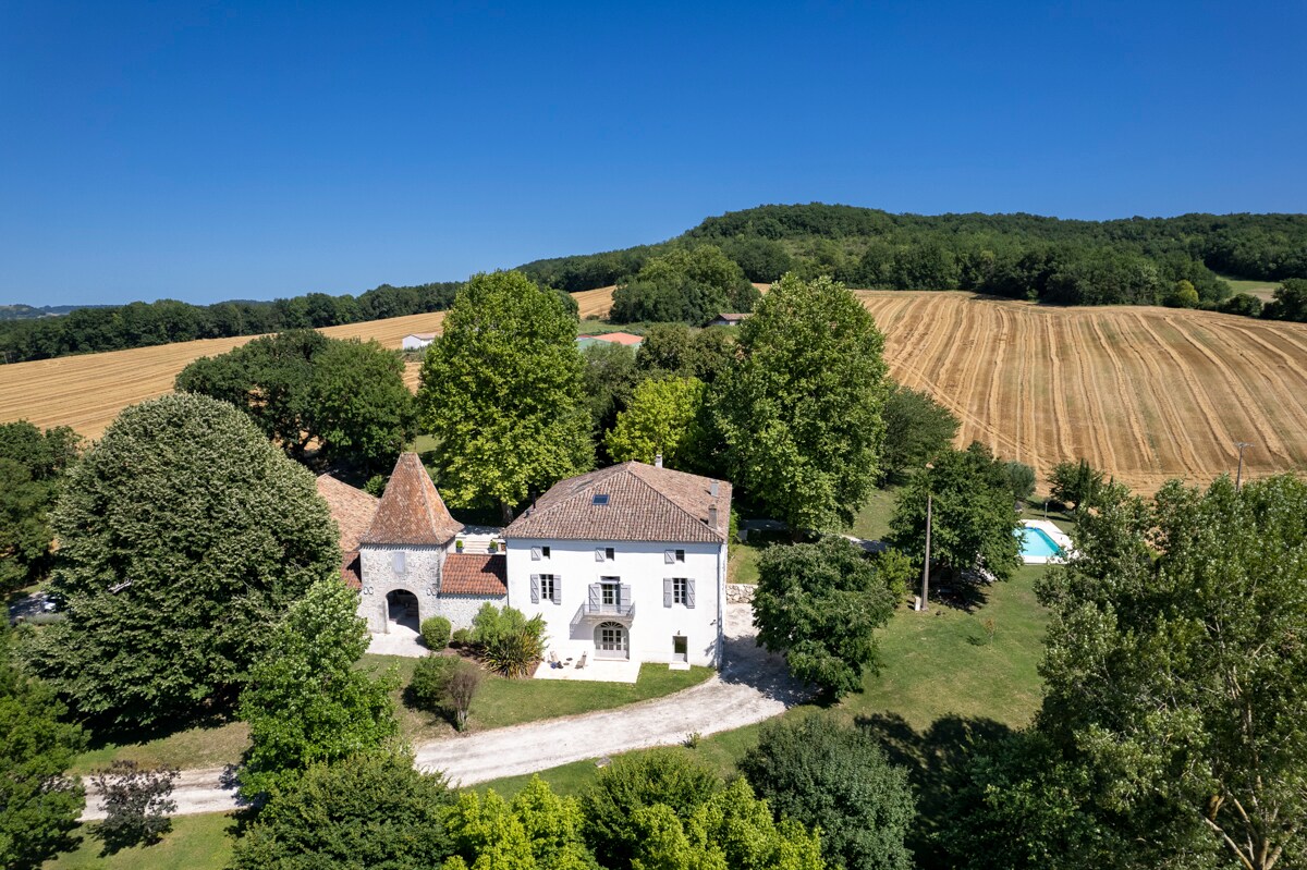 Property Image 1 - Manoir Campagnard