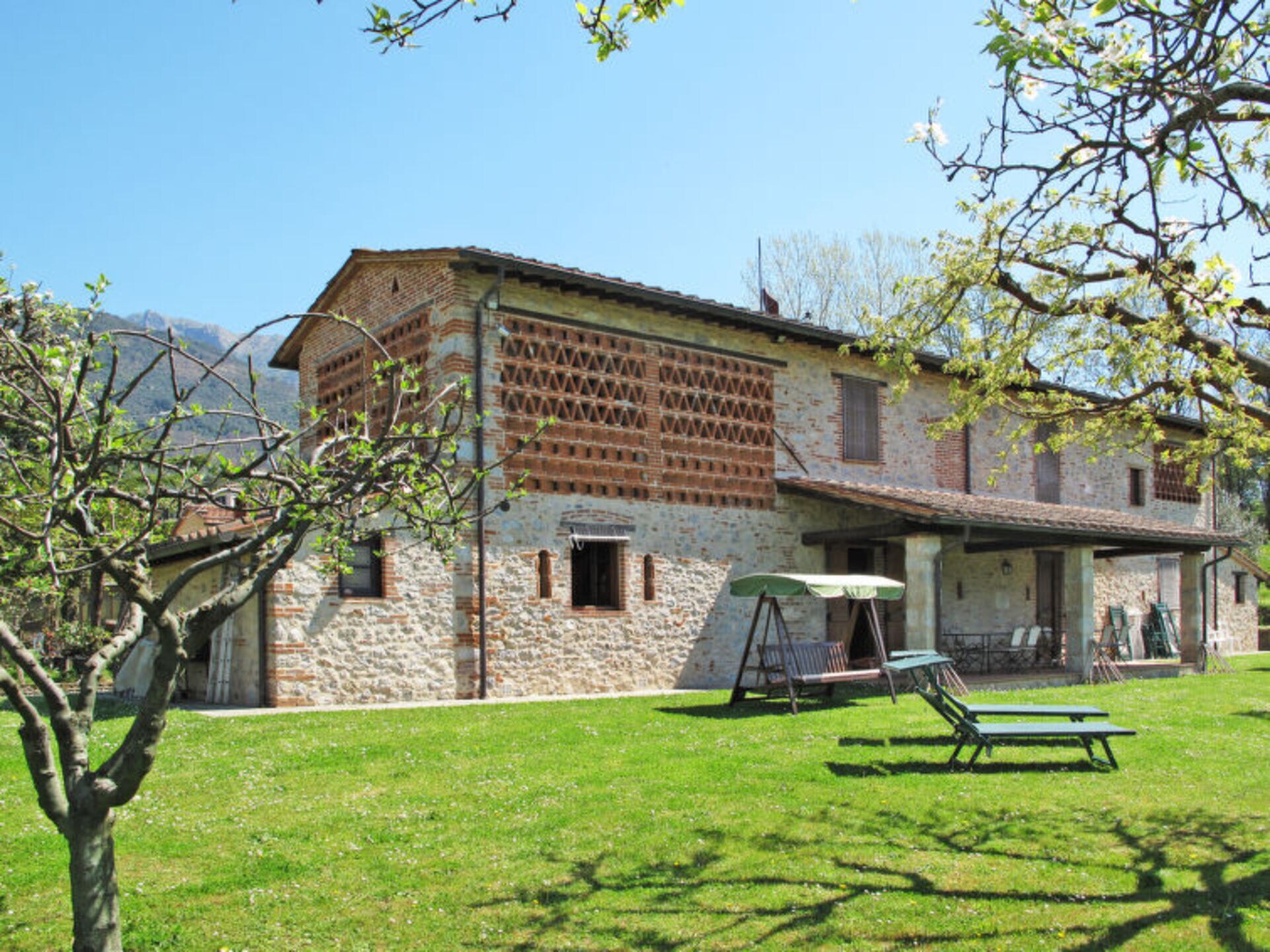 Property Image 2 - The Ultimate Villa in an Ideal Location, Versilia, Lunigiana and surroundings Villa 1034