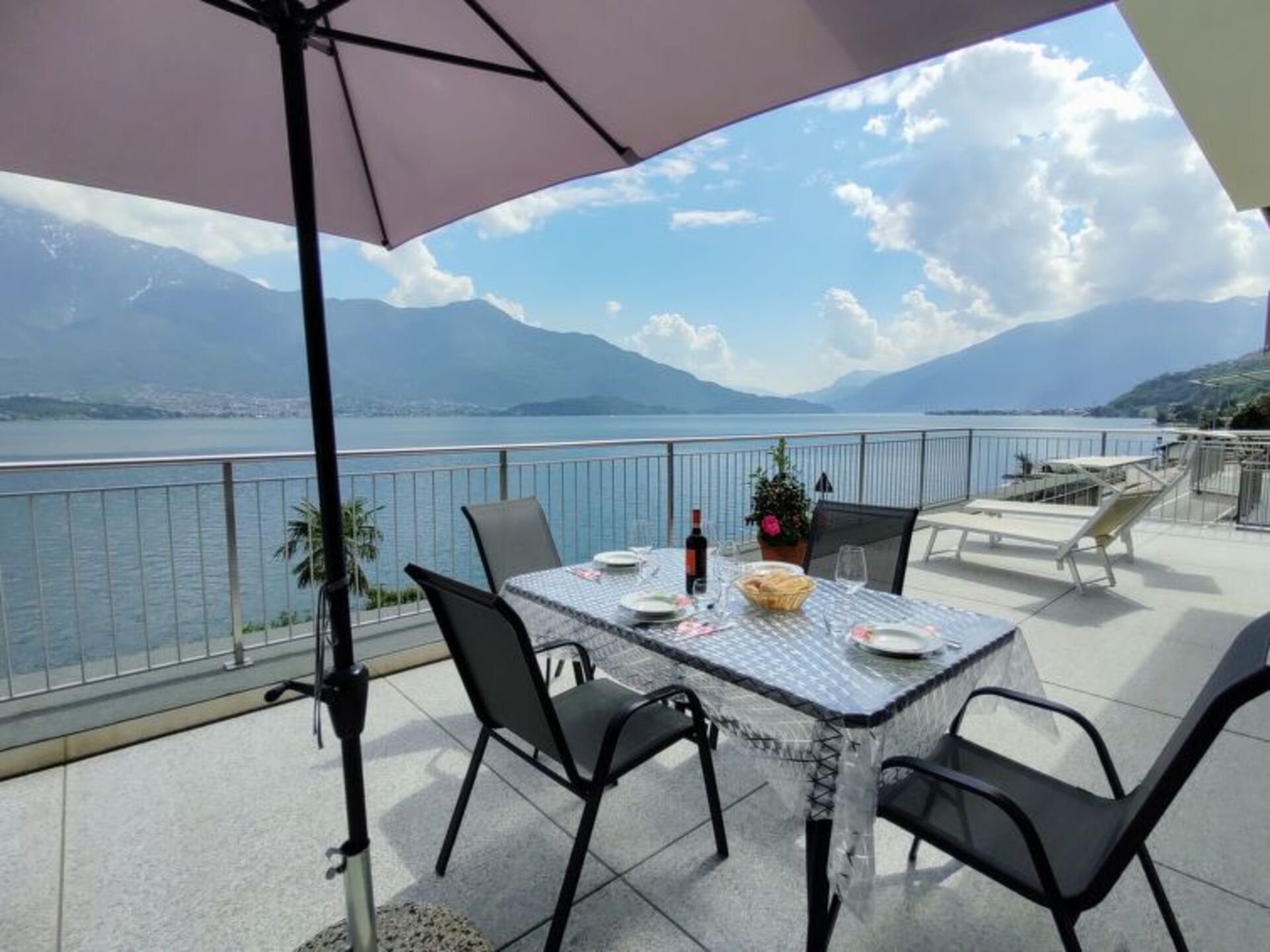 Property Image 2 - Luxury Apartment for the Perfect Holiday, Lake Como Apartment 1041