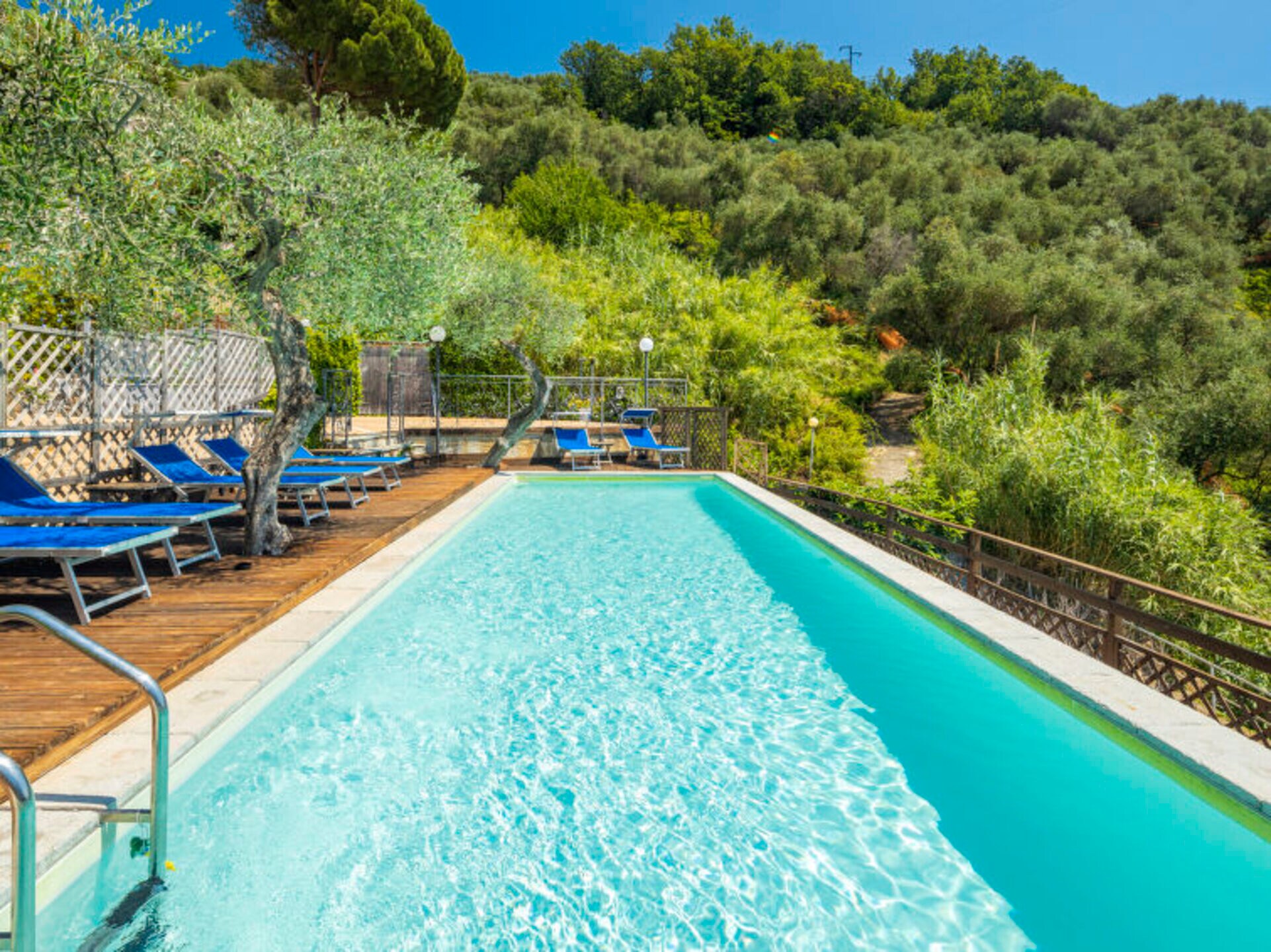 Property Image 2 - Villa with First Class Amenities, Liguria Riviera Villa 1007